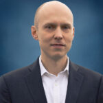Alex Russu headshot