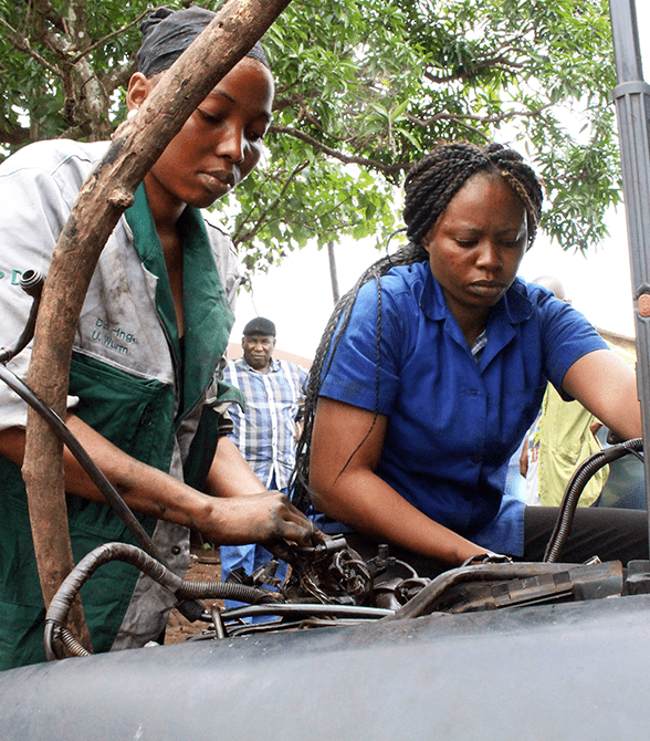 Girls In Mechanics Program In Guinea