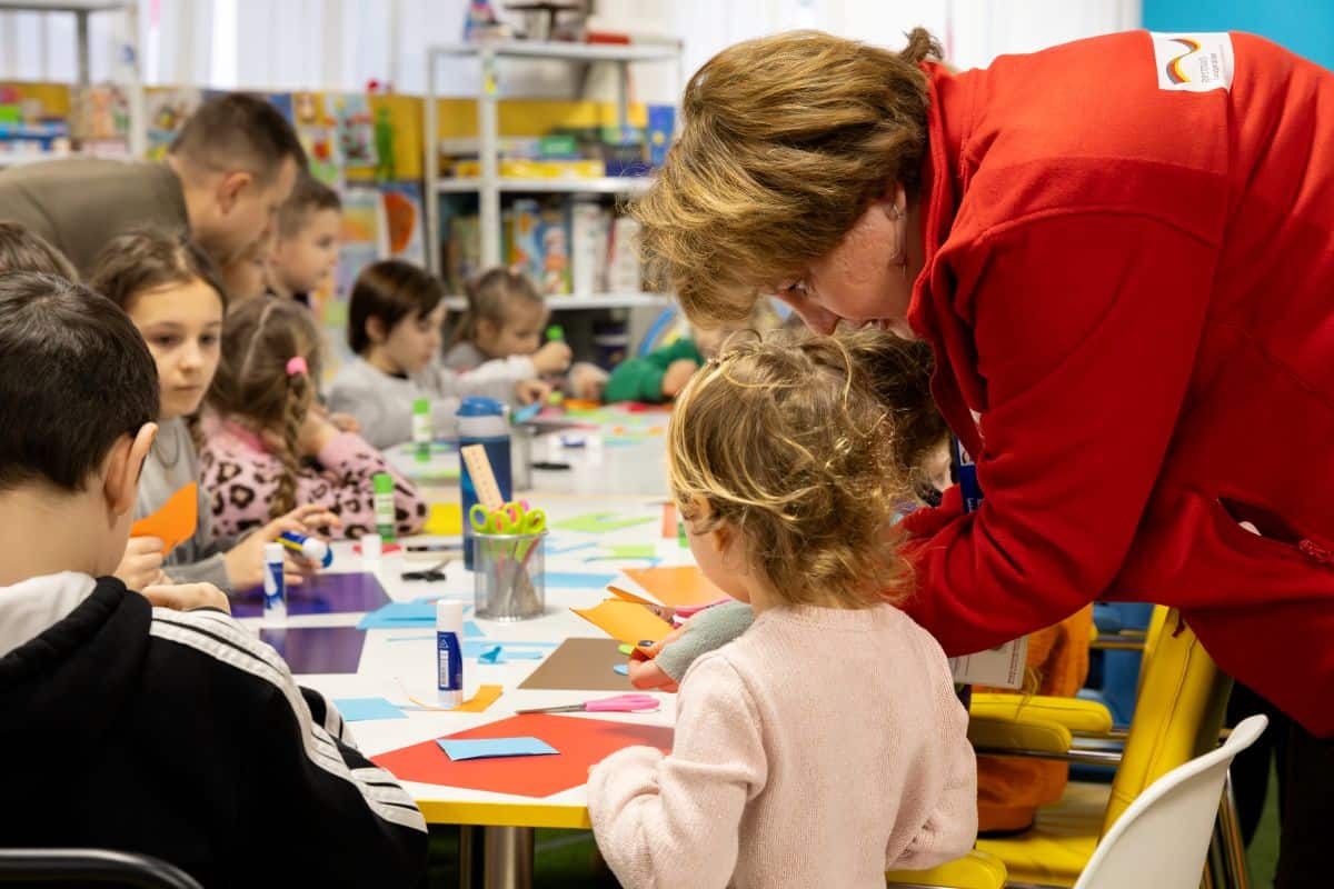 Children participate in arts and crafts activities at a child-friendly space in Kropyvnytskyi, Ukraine.